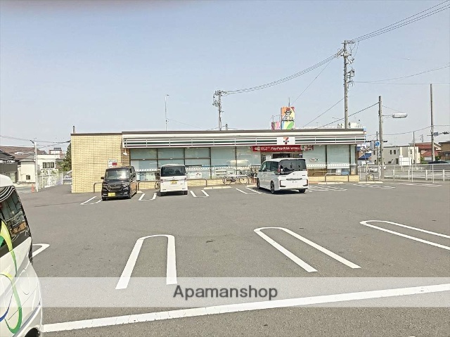 コンビニ　セブン－イレブン大府森岡町店（コンビニ）まで383m