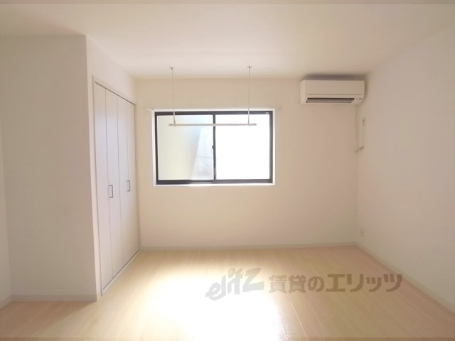 居室・リビング　洋室