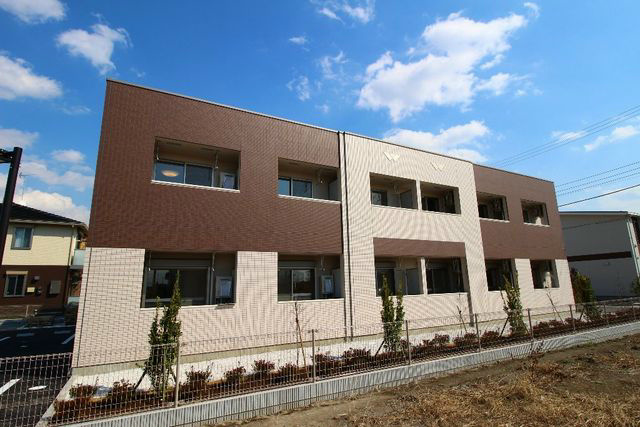 建物外観　ゴールドクレストのご紹介は住まいの窓口　アソシエにお任せ下さ