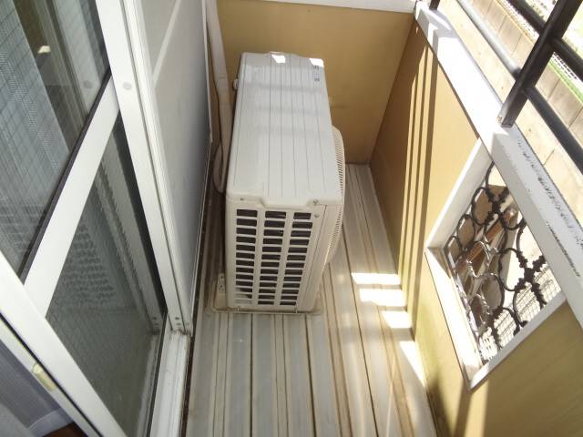 バルコニー　バルコニー