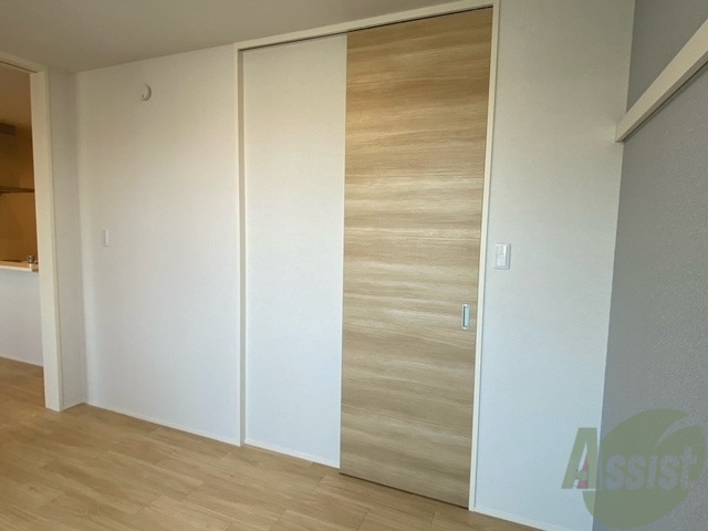 収納　洋室にある収納はこちらのクローゼットです