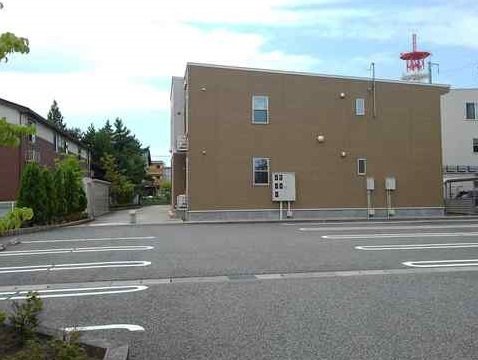 駐車場　駐車場完備です