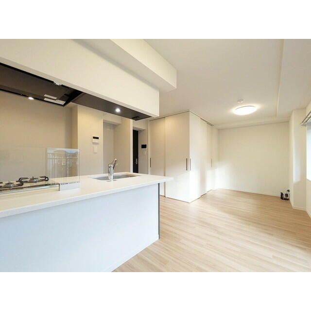 居室・リビング　※別部屋参考写真