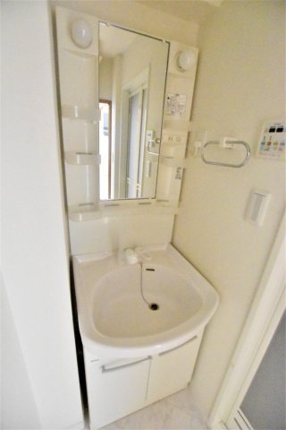 洗面設備　別号室画像。ご参考下さい