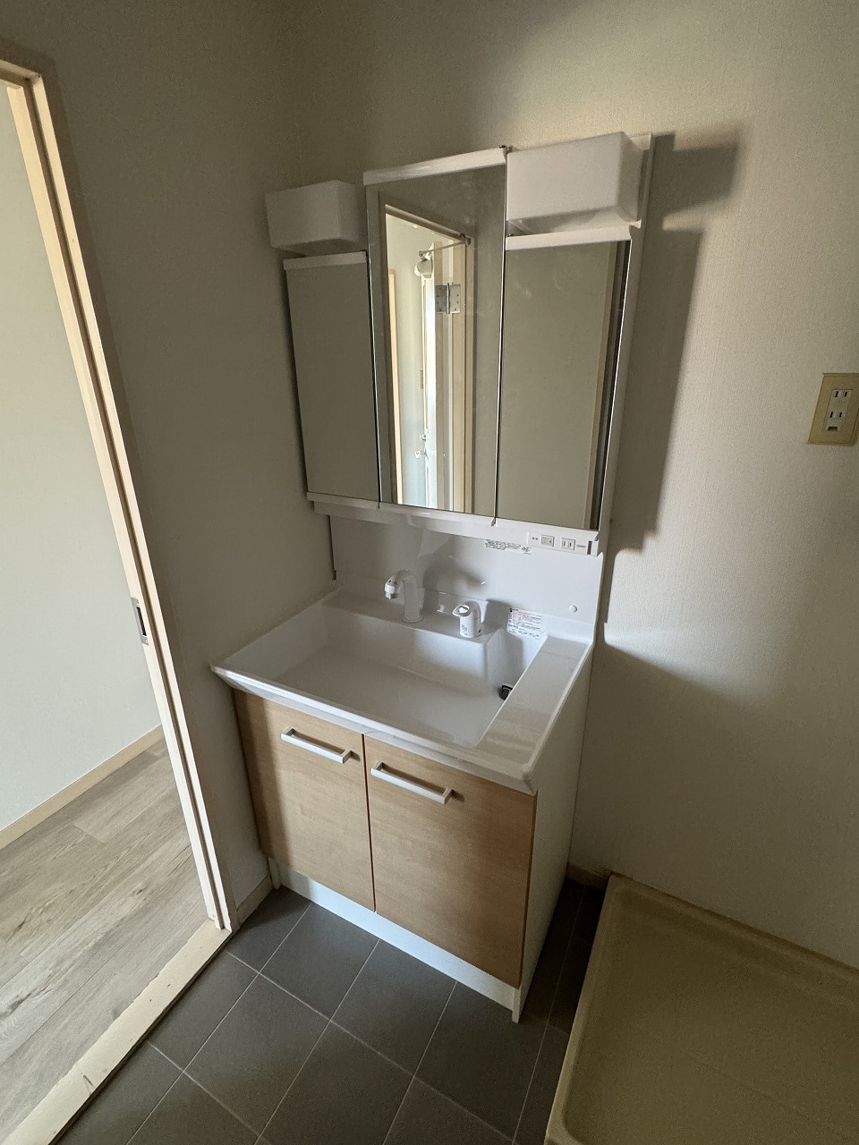 洗面設備　※別部屋参考写真