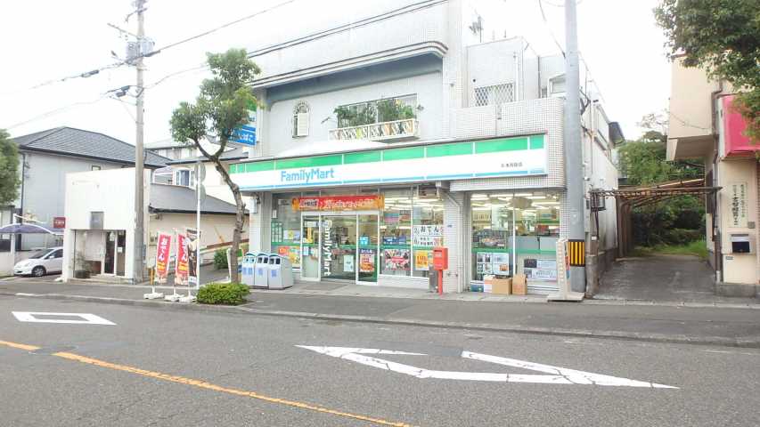 コンビニ　ファミリーマート吉満西陵店（コンビニ）まで1077m