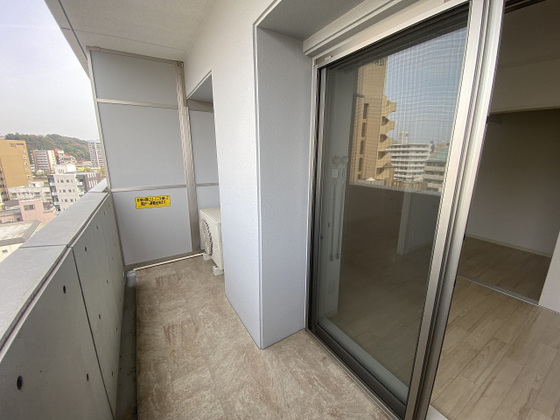 バルコニー　※別部屋の写真です