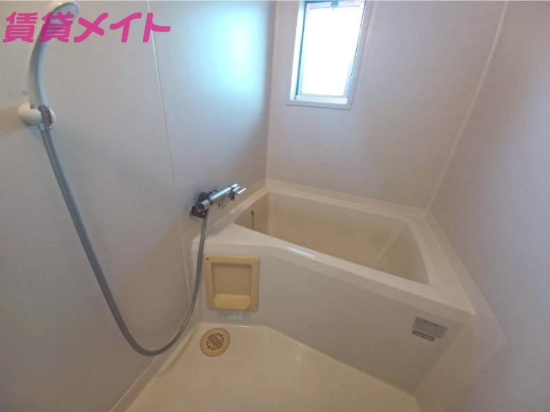 バス・シャワールーム　同タイプ別部屋写真