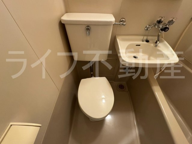 トイレ　コンパクトで使いやすいトイレです