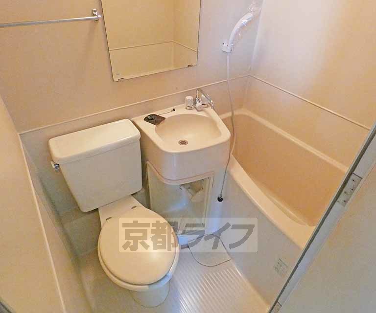 バス・シャワールーム　バスです。