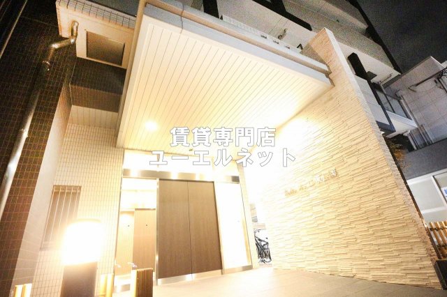 建物外観　シンプルで洗練されたデザインが毎日の暮らしに心地よさをプラス