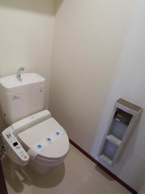 トイレ　洗浄便座