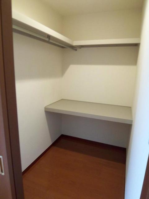 収納　ウォークインクローゼット