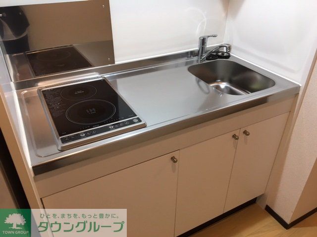 キッチン　コンロの仕様が異なる場合があります