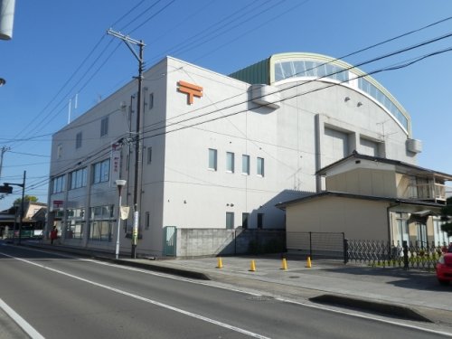 郵便局　保原郵便局（郵便局）まで342m