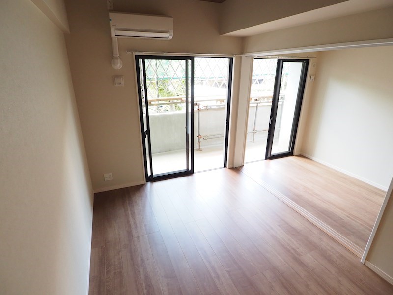 その他　明るい光が差し込みます