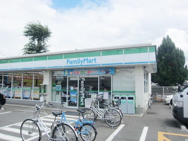 コンビニ　ファミリーマート立川砂川九番店（コンビニ）まで127m