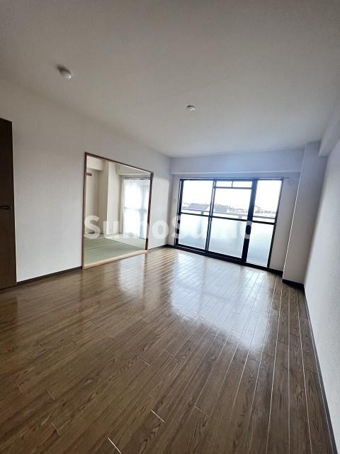 居室・リビング　ゆったり過ごせるリビングです