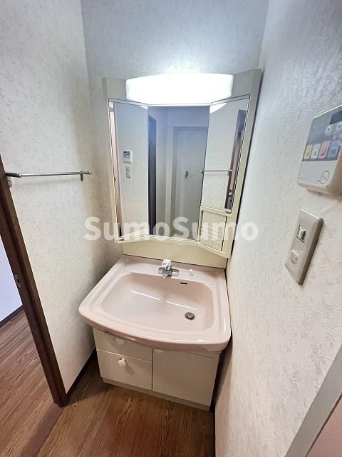 洗面設備　忙しい朝には欠かせない洗面所です