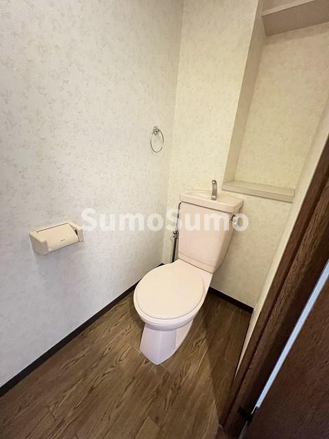 トイレ　トイレもきれいです