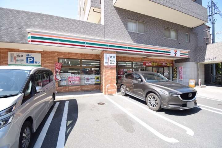 コンビニ　セブン－イレブン広島海田幸町店（コンビニ）まで461m