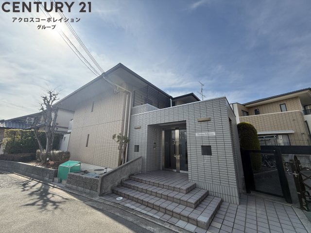 建物外観　オートロック付き