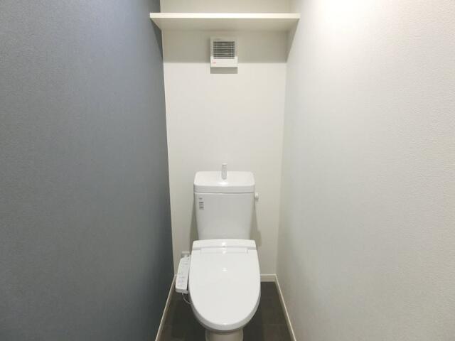 トイレ　コンパクトで使いやすいトイレです