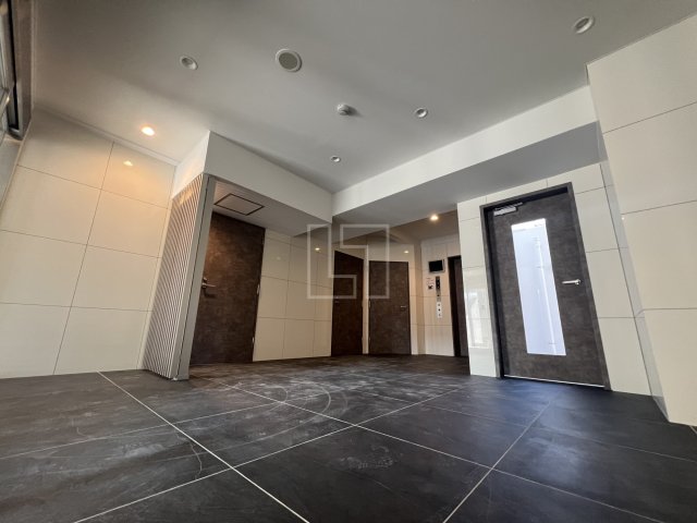 ロビー　プレサンスNEO九条ディアシス　ロビー