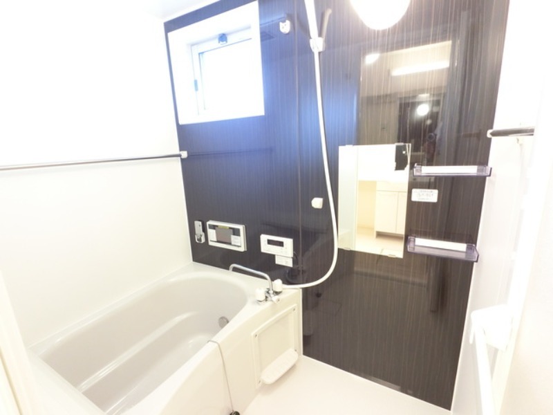 バス・シャワールーム　図面と現状に相違がある場合には現状を優先