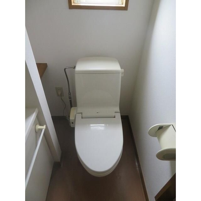 トイレ　温水洗浄便座