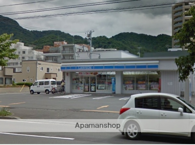 コンビニ　ローソン（コンビニ）まで501m