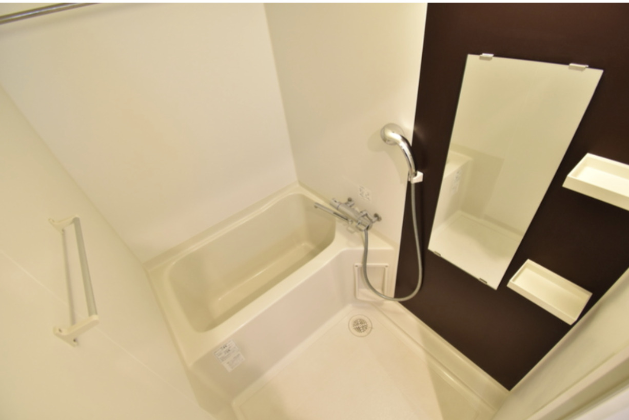 バス・シャワールーム　風呂