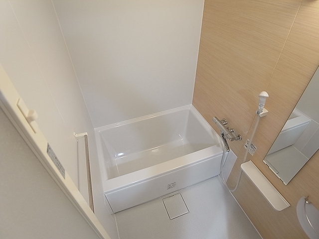 バス・シャワールーム　おしゃれなバスルーム