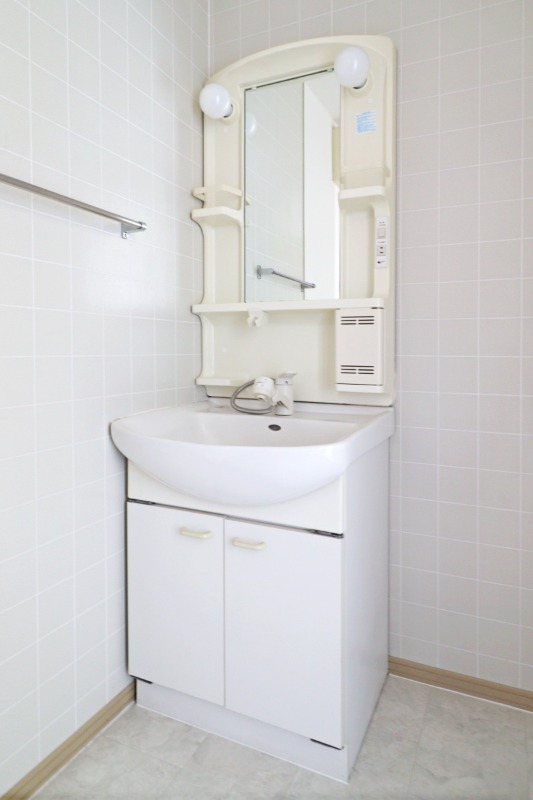 洗面設備　図面と現状に相違がある場合には現状を優先