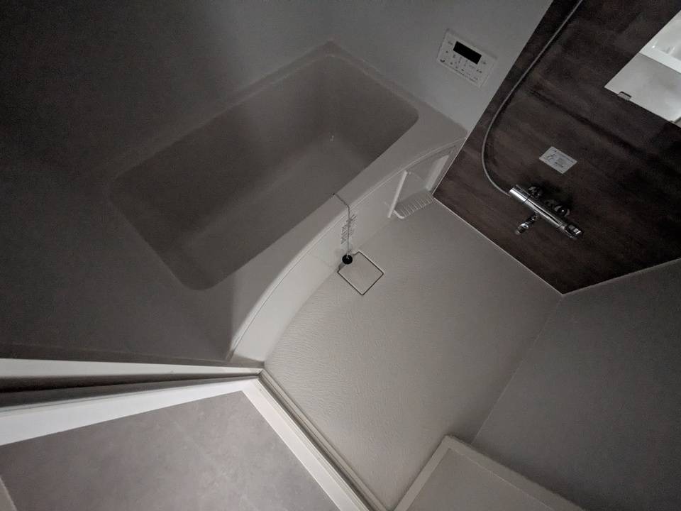 バス・シャワールーム　浴室