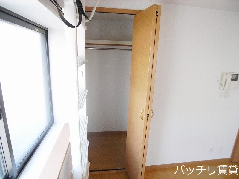 収納　同型タイプの為、現状を優先いたします