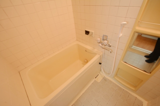 バス・シャワールーム　落ち着く空間のバスルーム♪