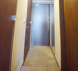 玄関　☆広々とした玄関☆