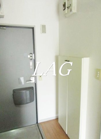 玄関　玄関です。