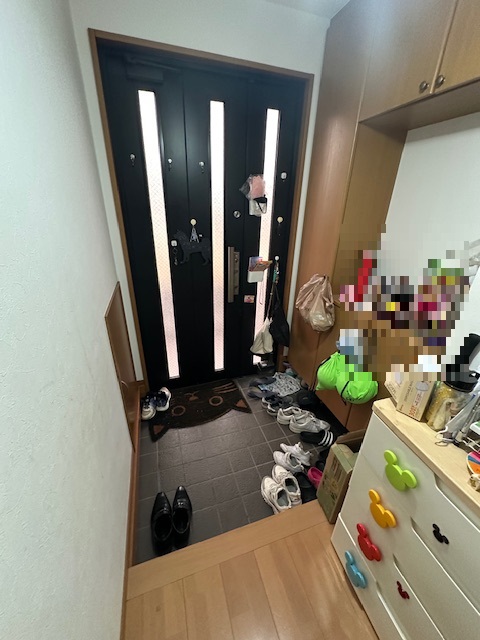 玄関　居住中