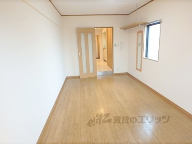 居室・リビング　洋室