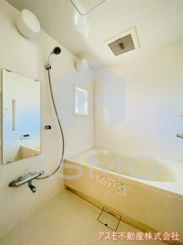 バス・シャワールーム　※同物件　別間取り　参考写真