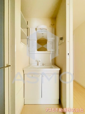 洗面設備　※同物件　別間取り　参考写真