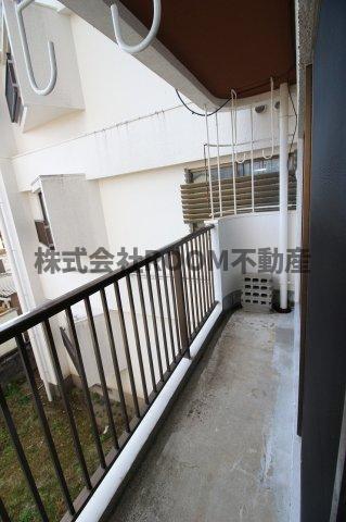 バルコニー　バルコニーがあります