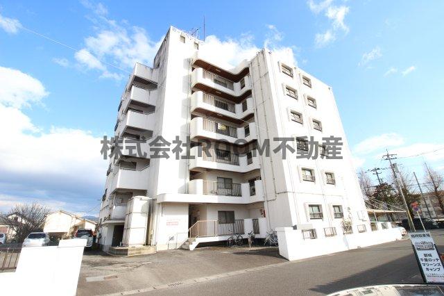 建物外観　外観は落ち着いています