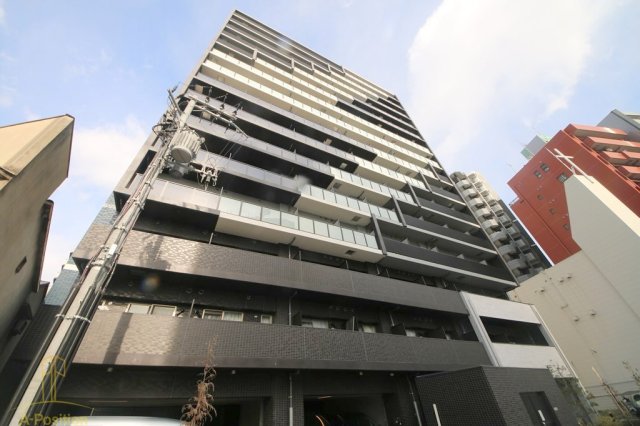 建物外観　プレサンス大国町ラヴェニール