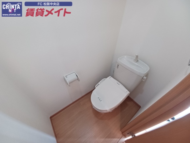 トイレ　同物件別室画像