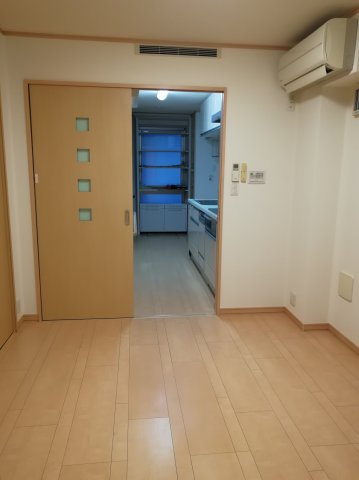 居室・リビング　同物件別間取り