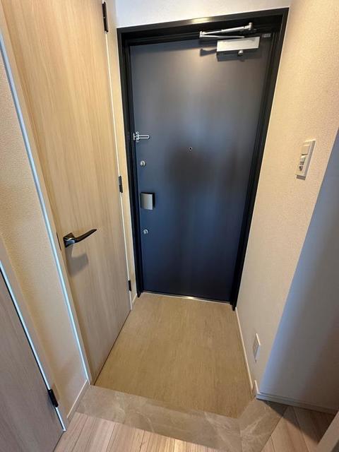 玄関　※写真は同タイプ住戸です。