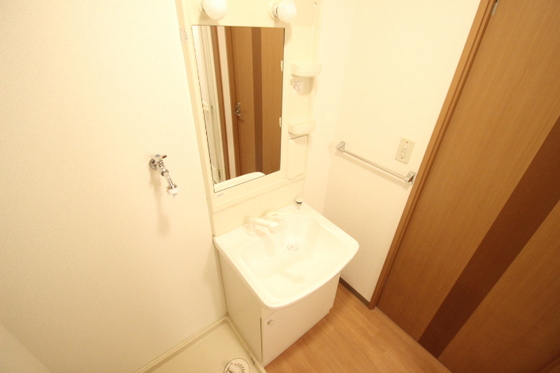 洗面設備　※別部屋の写真です